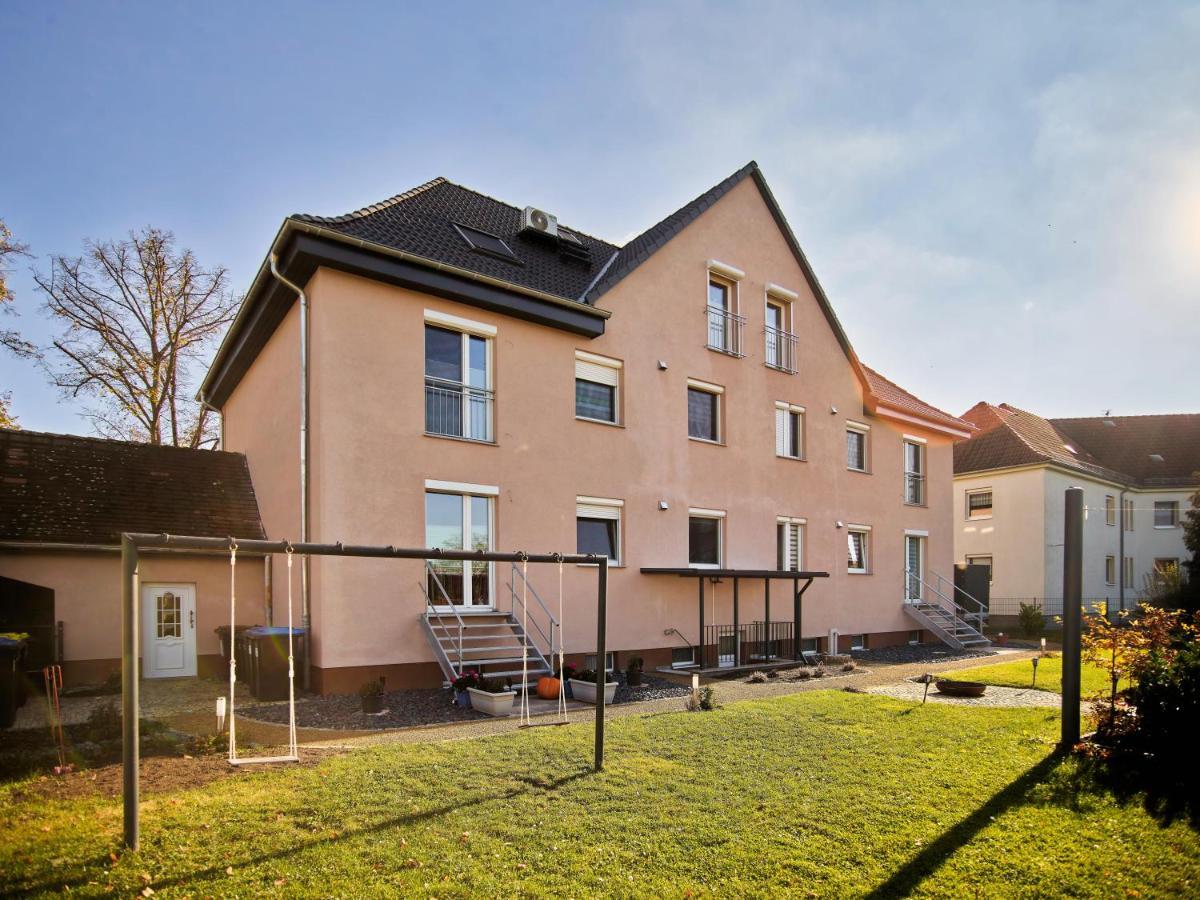 Gaeste- Und Ferienwohnung In Der Sportstadt Riesa Eksteriør bilde
