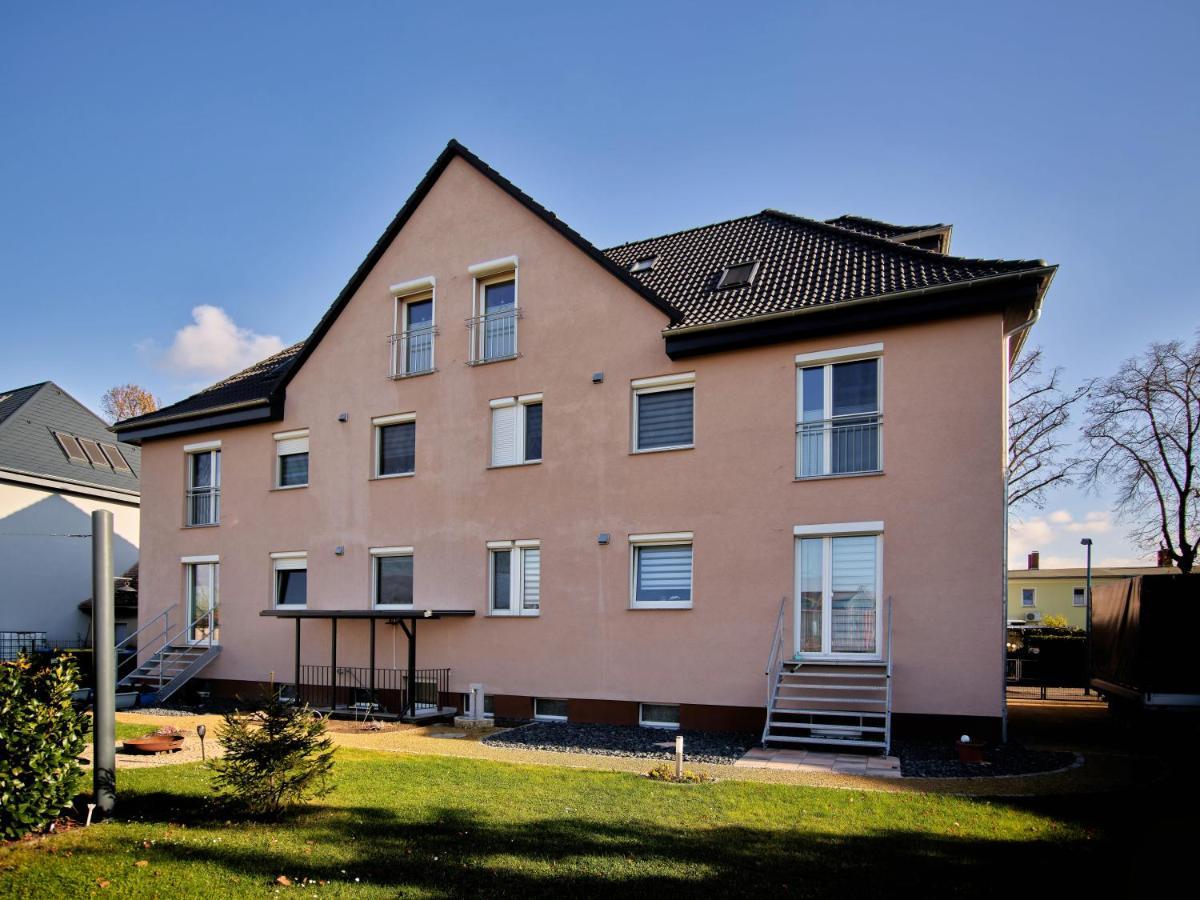 Gaeste- Und Ferienwohnung In Der Sportstadt Riesa Eksteriør bilde